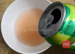 Pomegranate Sparkling Cocktail Recipe Illustration 13