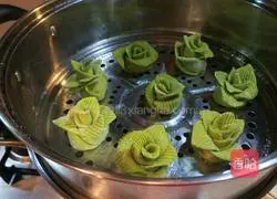 Xinwen Gourmet Spinach Rose Pasta Recipe Illustration 14