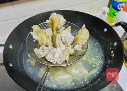 Illustration of braised pig trotters 2