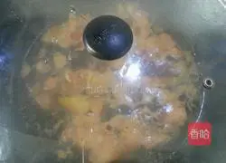 Illustration of how to cook potatoes and meat 13