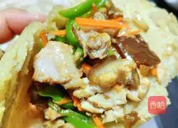 Homemade Illustration of how to make Roujiamo 10