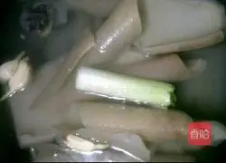 Illustration of how to make crystal pig skin jelly 5