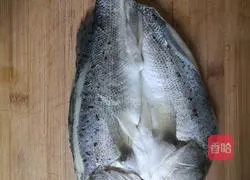 Illustration of how to make steamed sea bass 1