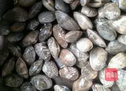 Illustration of how to make spicy fried clams 1