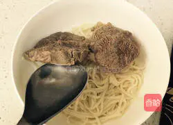 Illustration of braised beef noodles 13