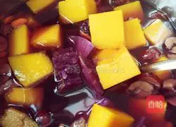 Illustration of how to make purple sweet potato and pumpkin syrup 5