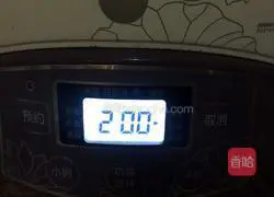 Illustration of how to make pork bone, soybean and bitter melon soup 6