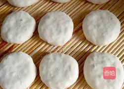 Illustration of how to make three-piece pie (ham, pepper, eggplant) 9