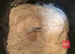 Illustration of how to make gold and silver milk-flavored steamed buns 2