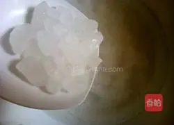 Illustration of how to make orange syrup 4