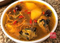 Recipe for nourishing qi and blood, red dates, wolfberry, black chicken soup (nourishing medicinal diet) 7