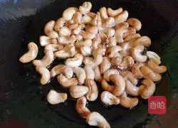 Illustration of how to make cashew nut shrimps 8