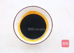 Illustration of how to make noodles with scallion oil 3