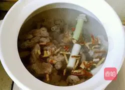 Illustration of how to make mutton soup 6