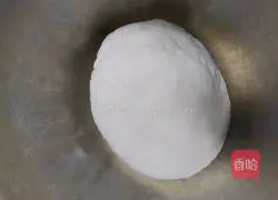 Illustration of how to make onion and pork buns 2