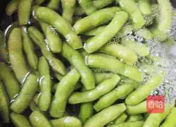 Illustration of how to make edamame soy milk 2