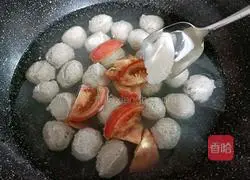 Lotus root balls and water shield soup recipe 12