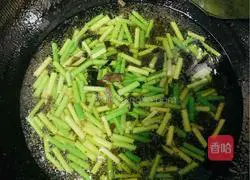 Xinjiang Oily Pork Noodles (Homestyle Version) Recipe Illustration 4