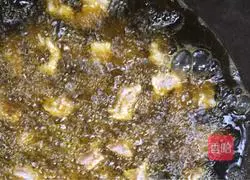 Pineapple Sweet and Sour Pork Recipe Illustration 7