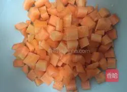 Illustration of how to make cold celery and peanuts 5