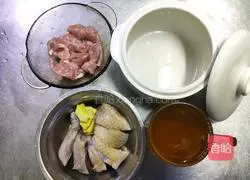 Illustration of Hakka Rice Wine Braised Chicken 1