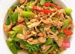 Illustration of how to make fried pork with chili pepper 10