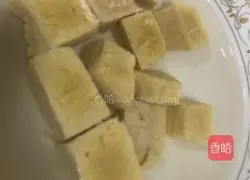 Illustration of how to cook big bone sticks with pickled cabbage 6