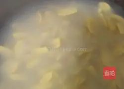 Illustration of how to make fried conch noodles 6