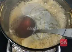 Illustration of how to cook loquat leaves 7