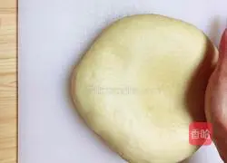 Illustration of how to make cinnamon rolls 9