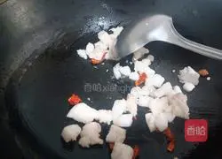 Illustration of how to make pickled cabbage, vermicelli, tofu and mutton soup 4