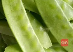 Illustration of how to mix snow peas with ears 1