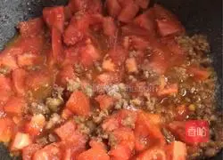 Illustration of how to make tomato meat sauce noodle soup 7