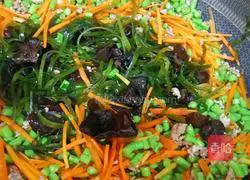 Illustration of how to make noodles 9