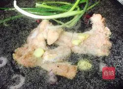 Illustration of making beef bone soup 5