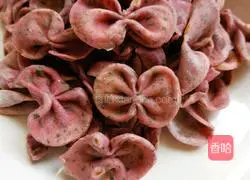 Illustration of how to make butterfly noodles 8