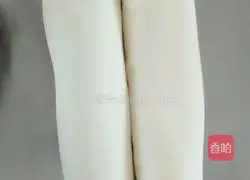 Illustration of how to make fried noodles (stretching strips) 2