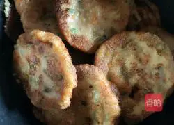 Illustration of how to make potato pancakes 5