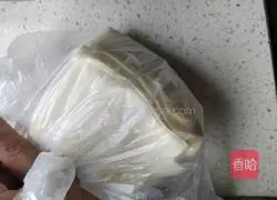 Illustration of how to make small wontons 2