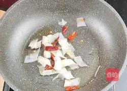 Hong Kong-style noodles Practice illustration 3