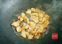 Bitter Melon Stir-fried Pork Recipe Illustration 3