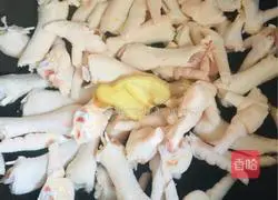 Upgraded version Illustration of how to make Internet celebrity chicken feet with vine pepper 4