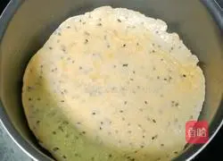 Sesame Milk Egg Pancake Recipe Illustration 10