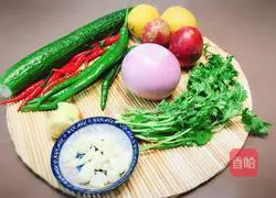 Illustration of Internet celebrity lemon passion fruit chicken feet 1