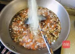 Illustration of how to make beef soup 9