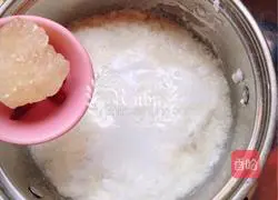 Nourish the skin and moisturize the body | Illustration of how to make wine-fermented poached egg and pumpkin dumpling soup 10