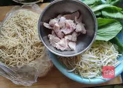 Illustration of how to make homemade fried noodles 3