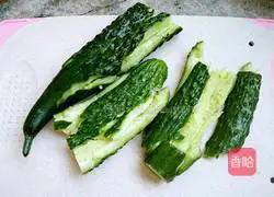 Illustration of how to make cucumbers with soy sauce 2