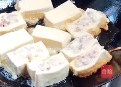 Illustration of how to make thick tofu 10