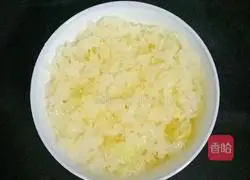 How to make kumquat, red dates and white fungus soup (baby food supplement) Illustration 2